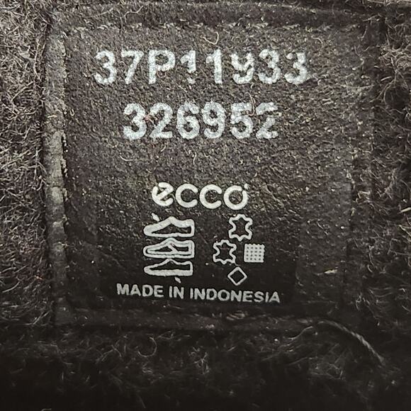 Ecco Waterproof Boots with Wool Lining Women’s SZ 8 Black EUC - Picture 3 of 14